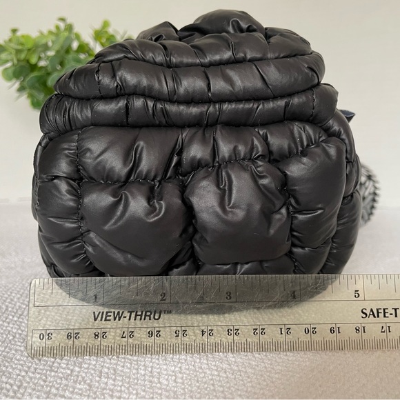 Simply Southern Black Puff Bottle Bag. Adjustable Guitar Strap NWT - Picture 13 of 14